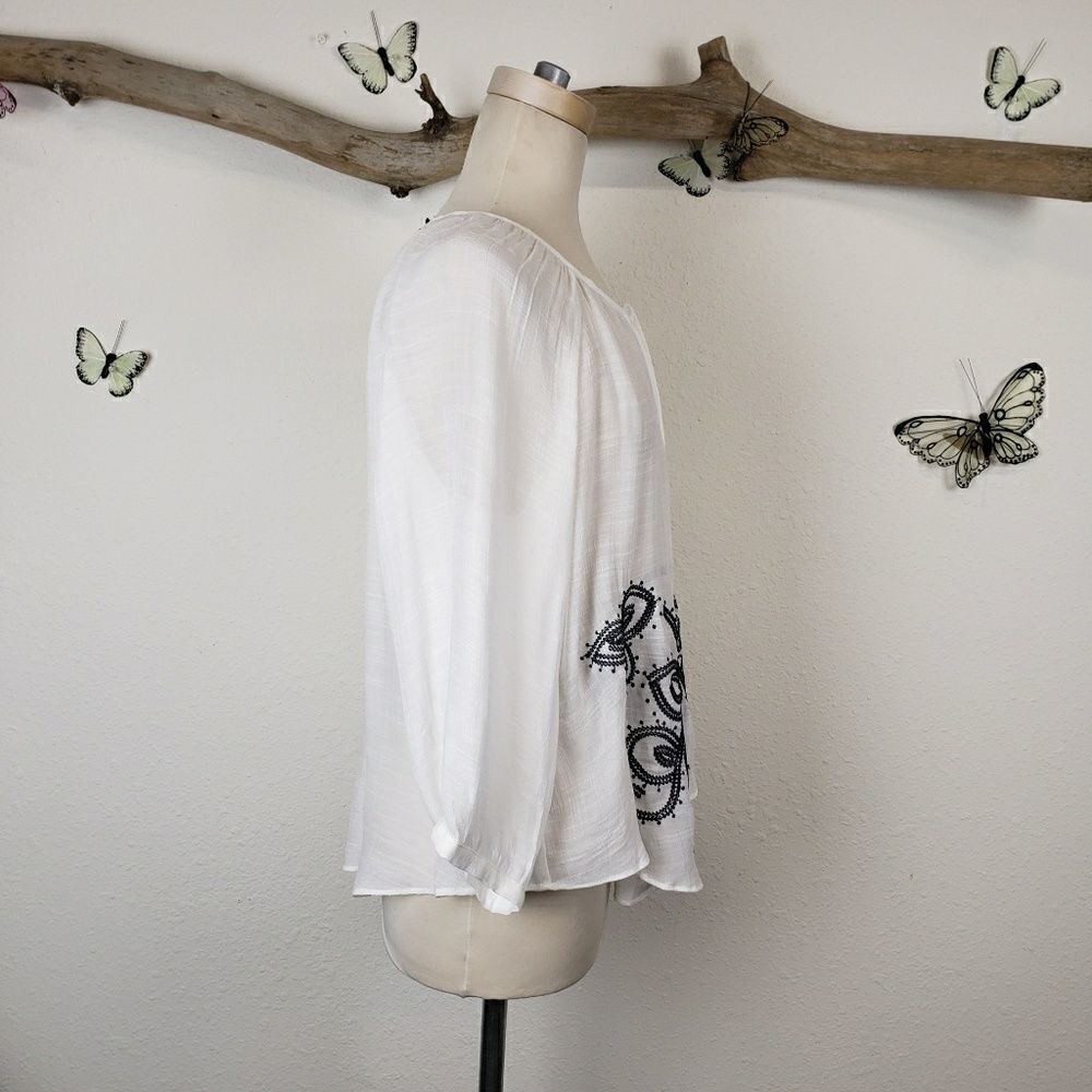 By Roxby white embroidered boho peasant blouse - Picture 6 of 7